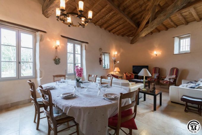 31G101393-af3a31bfe523457980fb114c45a65b61