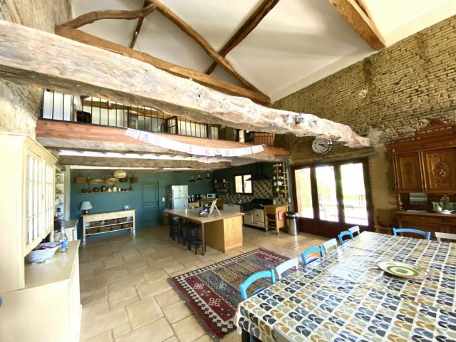 31G101480-26c90e91fa3847cc8ad2796f4f287fe5