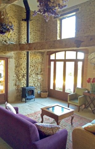 31G101480-34f945a0035647cd817c26f2be4962ae