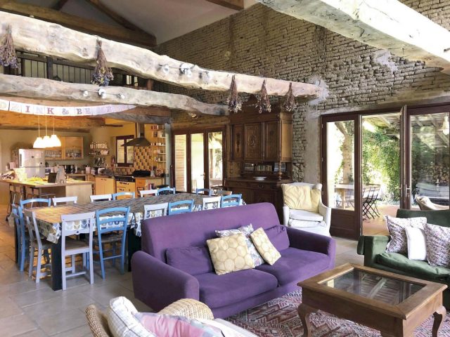 31G101480-9823d057e0af4917b03ef5a41d8717d6