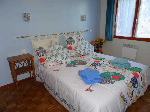 31G101494-4c8b50f0e7494f8a9bfc9dd0e1ce85a4