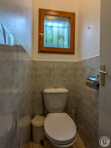 31G101494-635fc08229dd4030b89426f8f3adff27