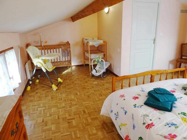 31G101494-f449069d9d0c47c58e083ec3350a487b