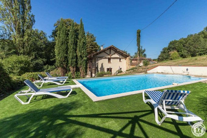 31G101586-2ed0f582fd654a7f8429e1d4e5ee6b6f