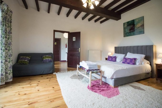 31G101688-722b585ae72548bc927af8dd238f0afd