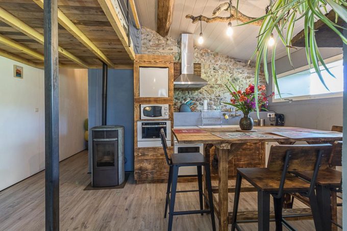 31G101696-8078714409204332b5214f1df117c57c