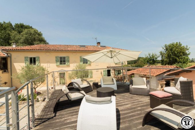 31G101706-59303f670fdf43a79d129a159717f55d