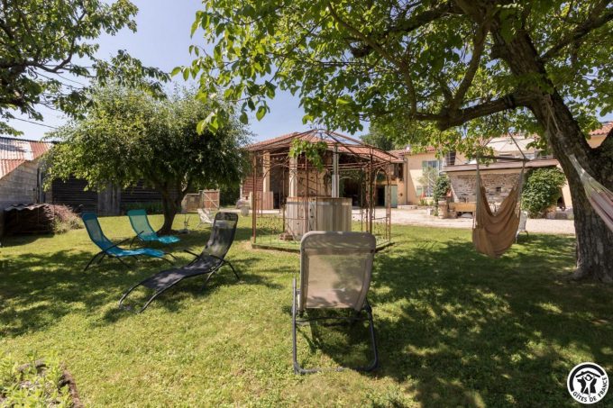 31G101706-caf1fe9a6f22449c84466d41aabd91fc