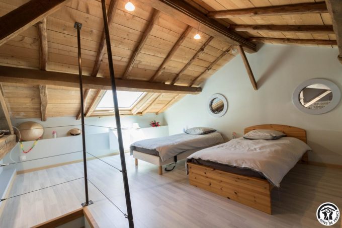 31G101708-68591857ac2f4bac8ed06f0b0c259290