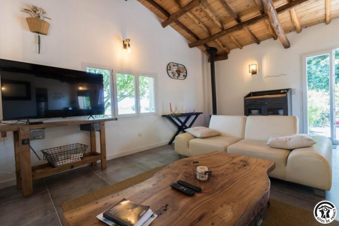 31G101708-a310a177f5d84d9682a1a2a73c4c9ae1