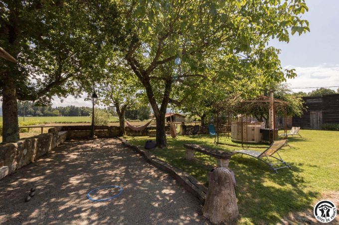 31G101708-ba1acd81bb964443985f20e72753bb29