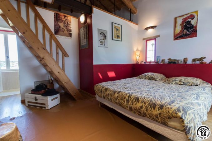 31G101708-c63ad06540be493187ecc6303bcfca40