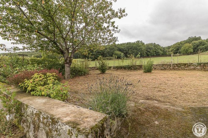 31G101712-1b1f6768c97348d3b434ff26e8d1b2bc