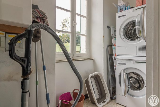 31G101712-d38d8ec7c79c4da4953b7e264cc4634c