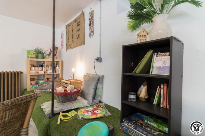 31G101753-6d5821db22b74c29b79b311b5aa76a59