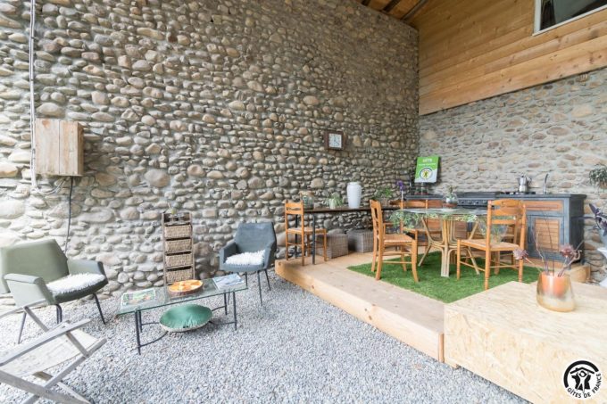 31G101770-a3bbcc3cfffe4743b84f35bc86d20cb3