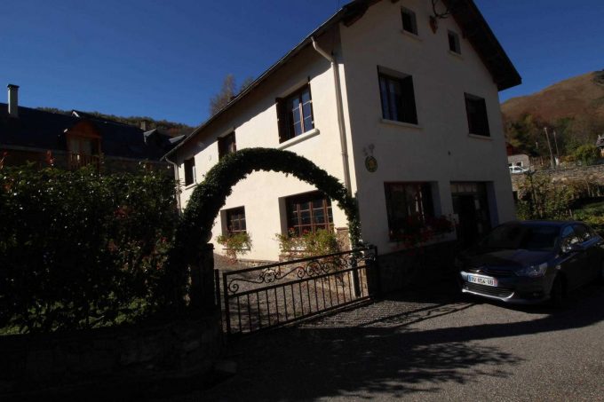 31G145014-6933eeafcbe64d04a4785aa8acf486d7