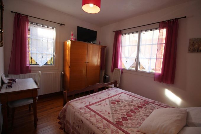 31G145014-7cedd7ce6153479e9432d8199dc46130