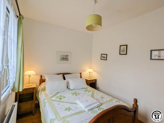 31G145014-dd57999b593d488c84054405f2eb21fb