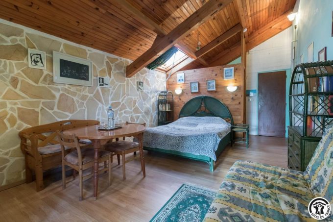 31G300062-670e465736a949d28f23ab5b095d1f01