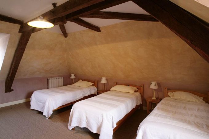 31G300454-78f354475bb242b48f5e1789dcfe4cba