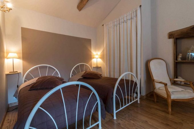 31G301028-451445aa01bf4690ac4ac418a1cd0bc7