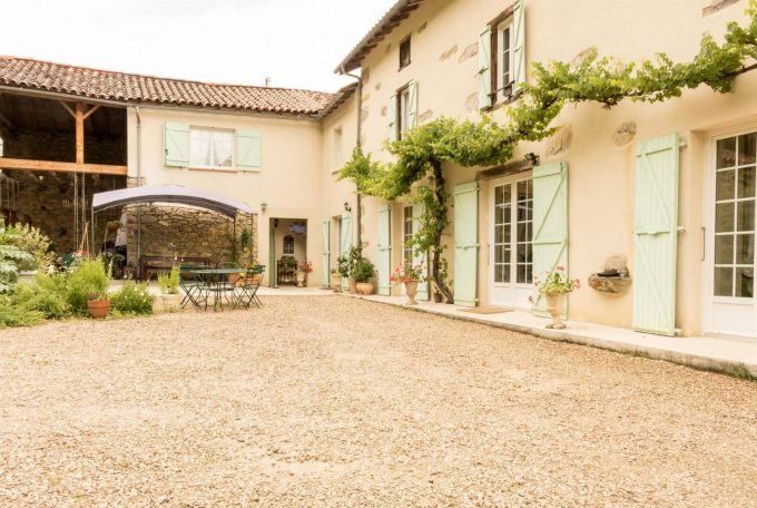 31G301028-498102066d8f4ee39c3afa2addafc928