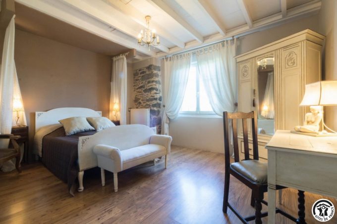 31G301028-5fd86022502b44078e1d214b7bbf9f2a