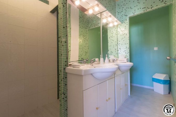 31G301028-9687ead3fffb47a1b6c9c3982c395ffd