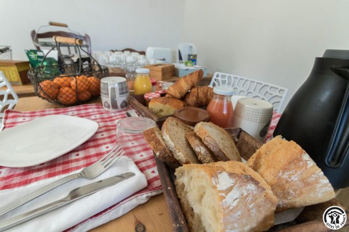 31G301394-b0935270f06c45fea6b440cdf140201d