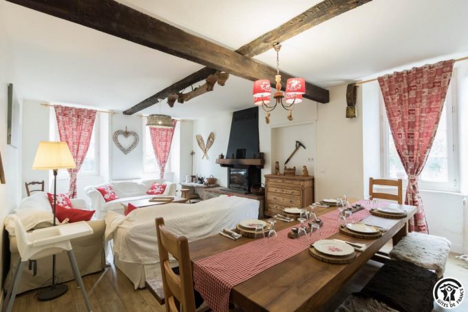 31G301394-f8b1f15769e2460ab66cb58e9215e0c1