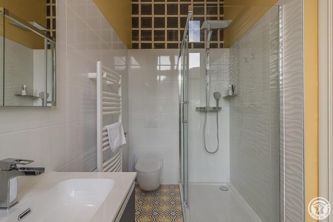 31G301670-47e151c4ba69405cbfc9acb0ced94757