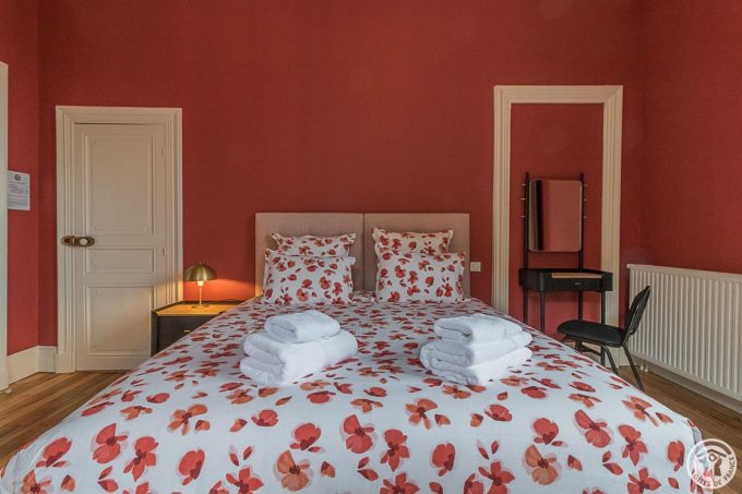 31G301670-b8fe9a4e45c1400aa1b1e2df51c97e9c