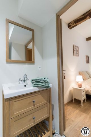 31G301691-4874120aeace4ae7bc0c14a90c8ed25e