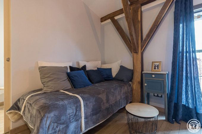 31G301726-6712b4a137014a0ca82935ab683c0a84