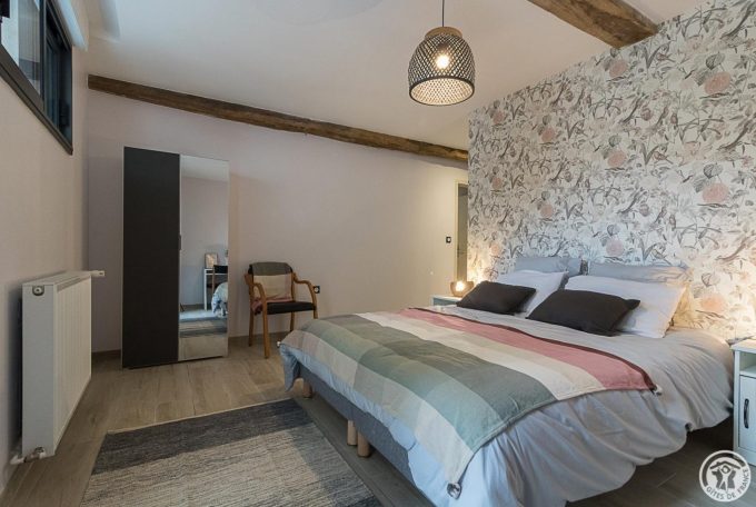 31G301726-9175c9bd6fb34cbba46d565bb6e7c3ff