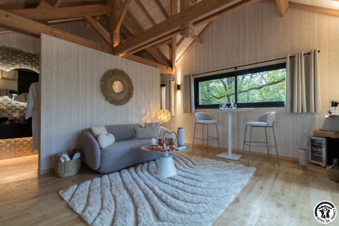 31G301727-274df4224a554e9dbccde70bf81b5f06