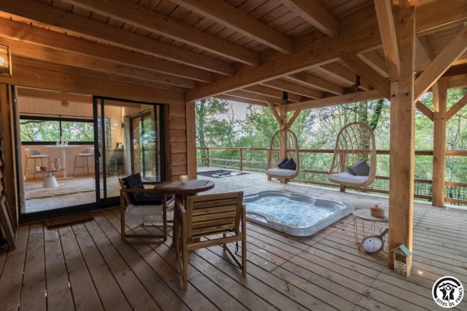 31G301727-74926d24e13f4928818da138b2b0b363