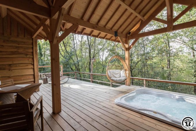 31G301727-a9122413d02047639e28e14ae1466d59