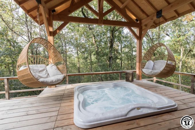 31G301727-c2cf47b0371c4a3280bff67646a31a3c