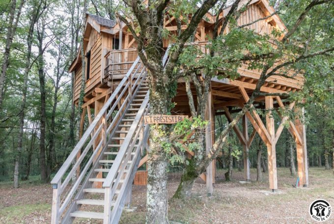 31G301727-f00db4a923884949b38b2fe7b76ed868