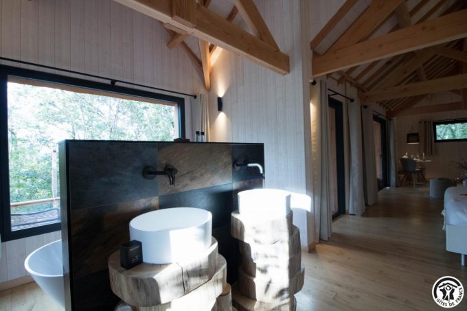 31G301727-f257d0dff31b49dd9da64bec3517c8a1