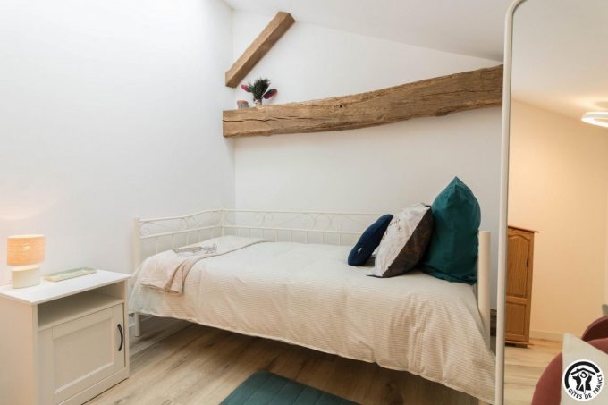 31G301753-7ba61ed68c70409f828c8852865fd0d2