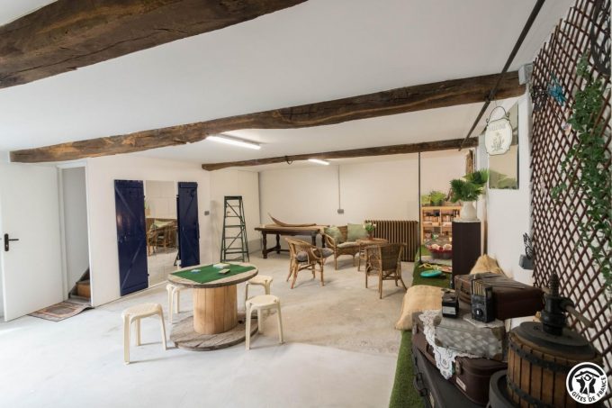 31G301753-82070c8acd8f478bbcd4c513ba9b0d9b