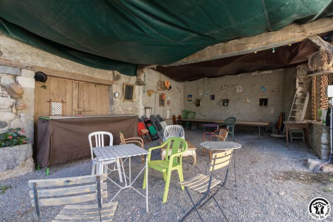 31G301771-55287f4a315f4908ba0a44da43471861