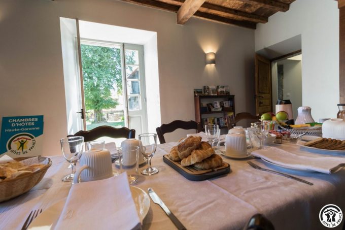 31G301771-b04ab1fbf1f04e4fb48ec8f4a5b2a6f8