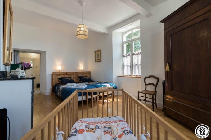 31G301771-e917fe9535e044fc9adb189c911bdf9e