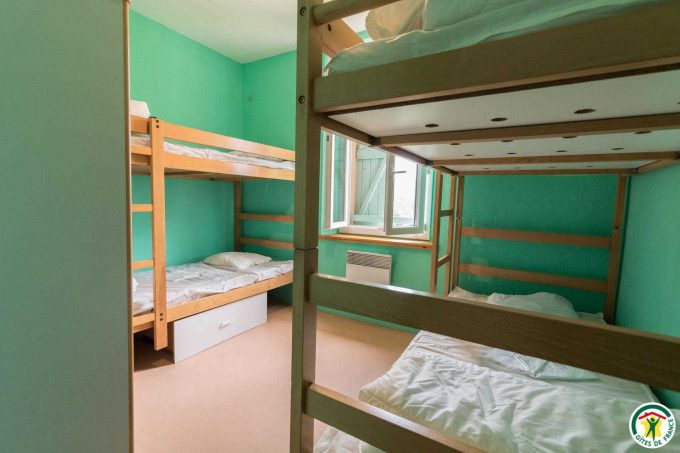 31G400525-c5593832f4ae46cc8559745c77b3810c