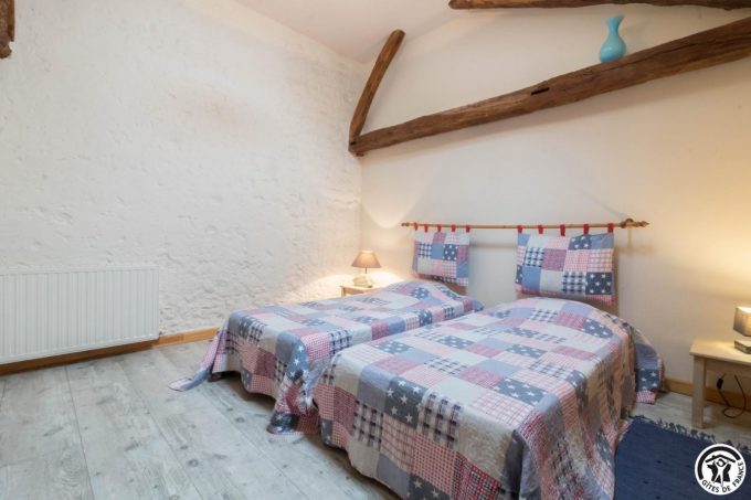 31G400541-99b8d99abd08411b9e00498ded8065bf