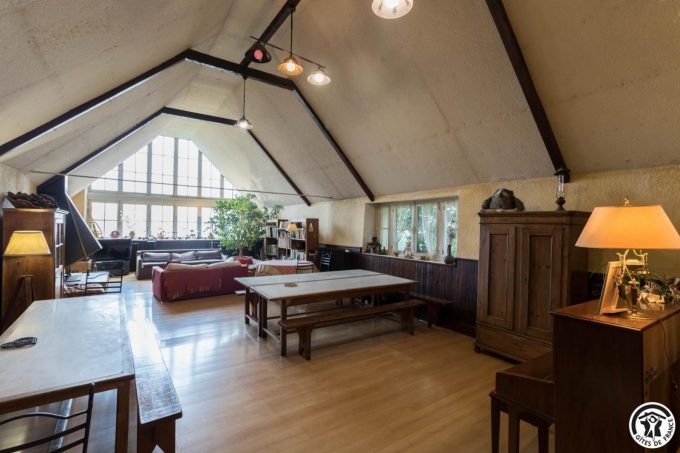 31G400647-31ae248415844bbd986af7a6ff2df946